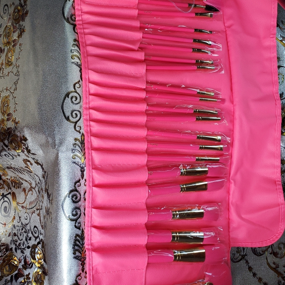 ULTRAMO  BRUSHES
